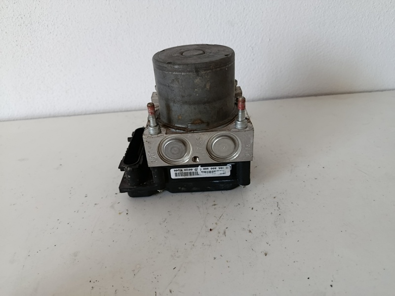 rj abs toyota auris 0265800986 80€ - 2