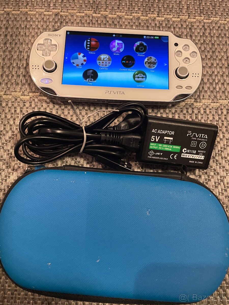 PS VITA PCH-1001 - OLED biela +4gb - 2