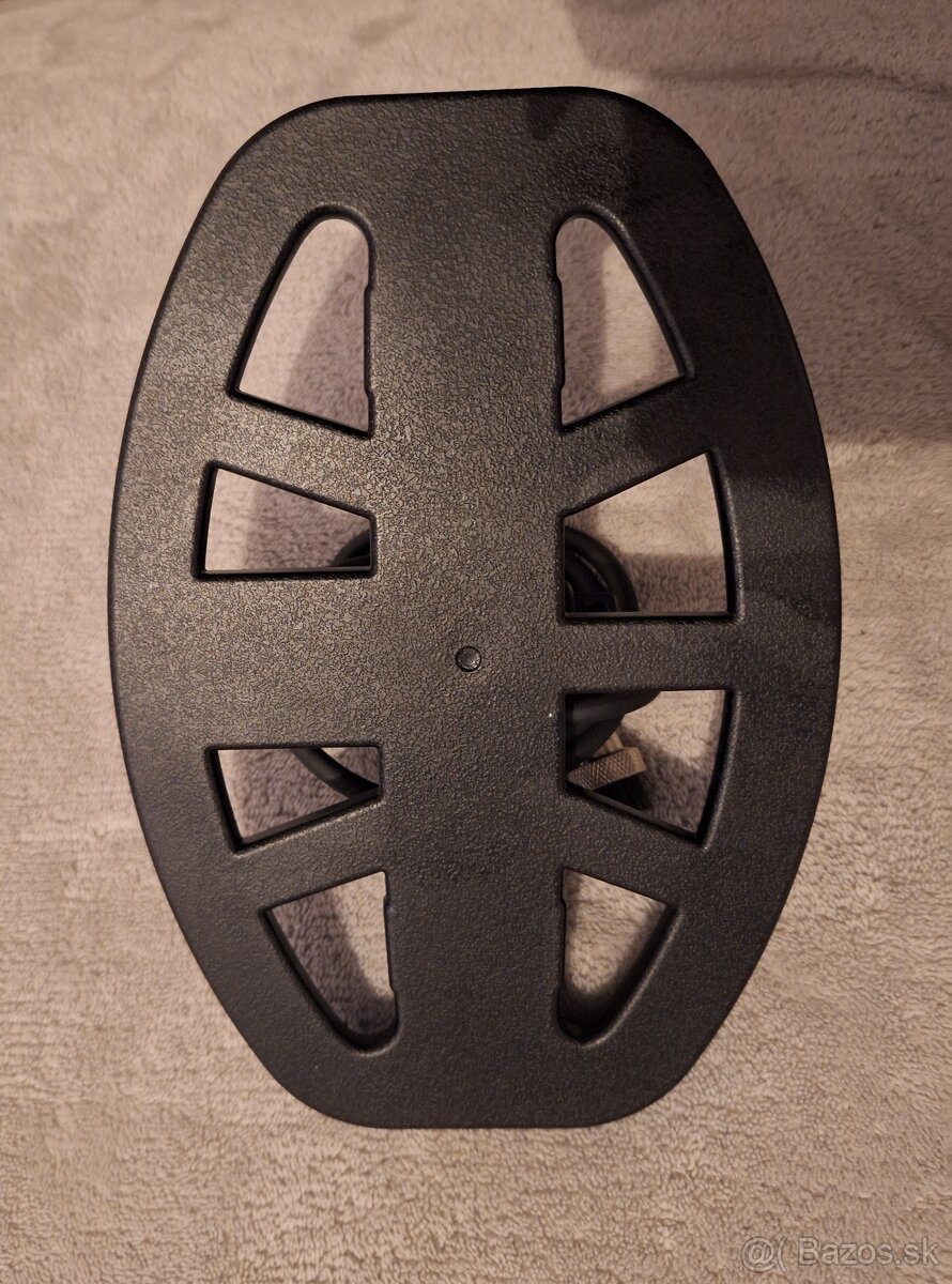Detektor Kovov Minelab/Sonda Vanquish V8 - 2