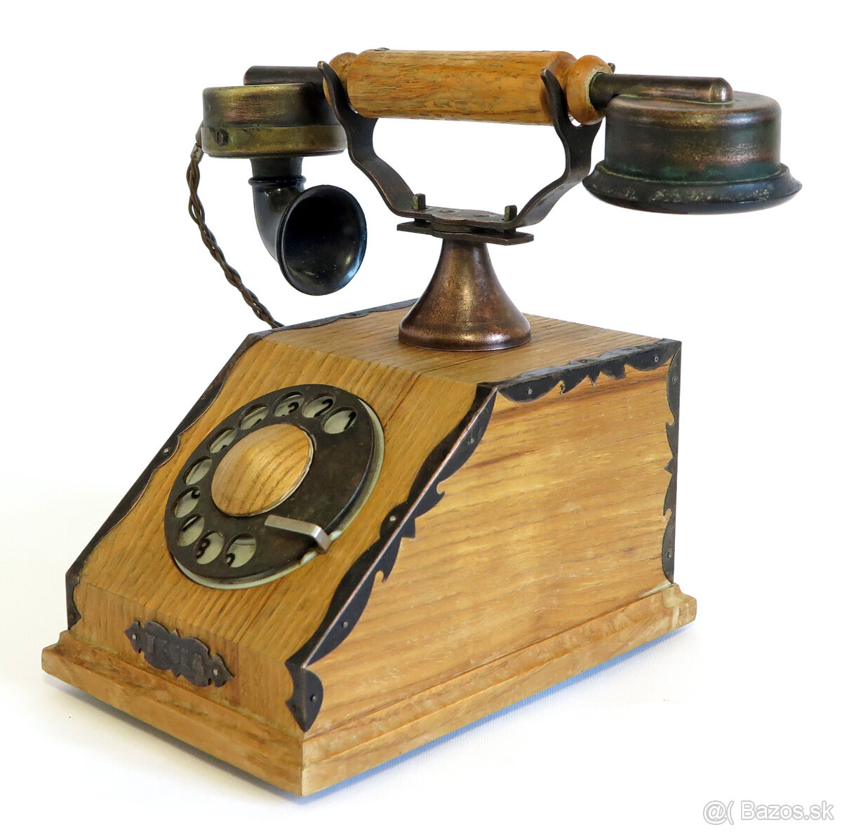 Drevený retro telefón TESLA - 2