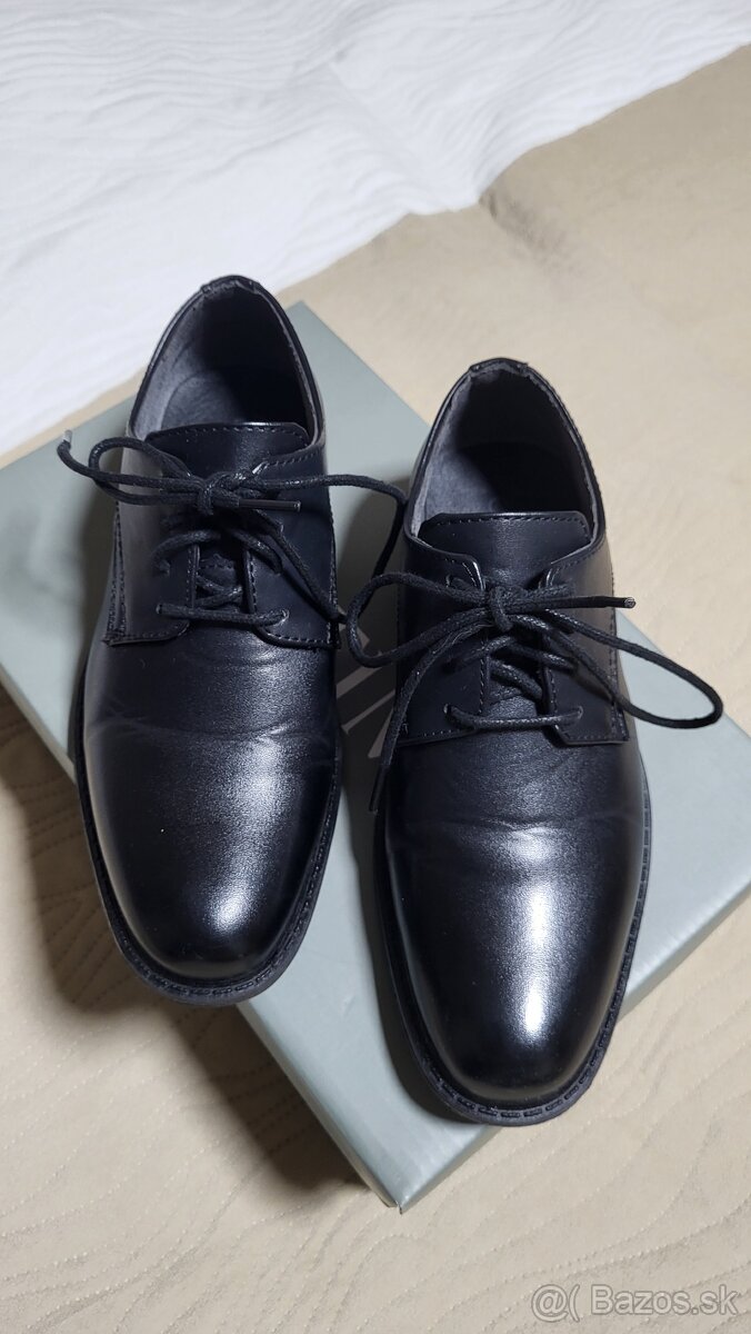Topánky k obleku velk. 33 - 2