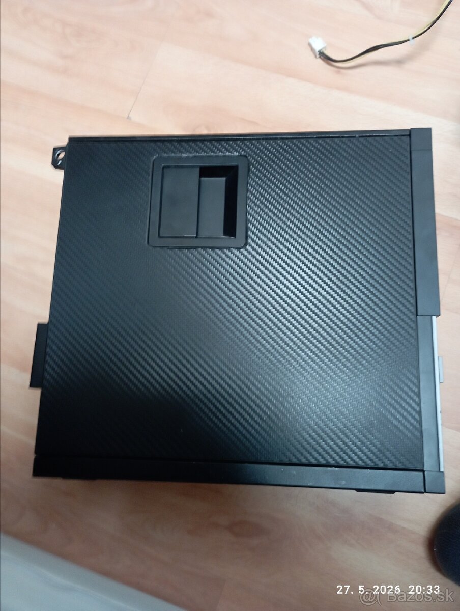 Dell PC skrinka / case – 3€ - 2