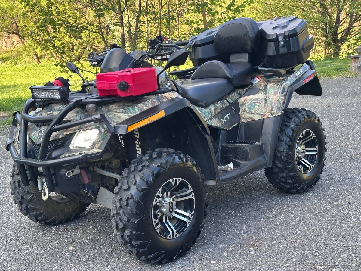 Can am outlander 800R