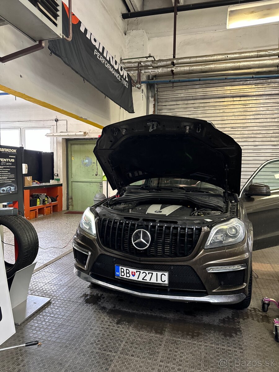 Mercedes GL 350 / 2013 / 372tkm AMG