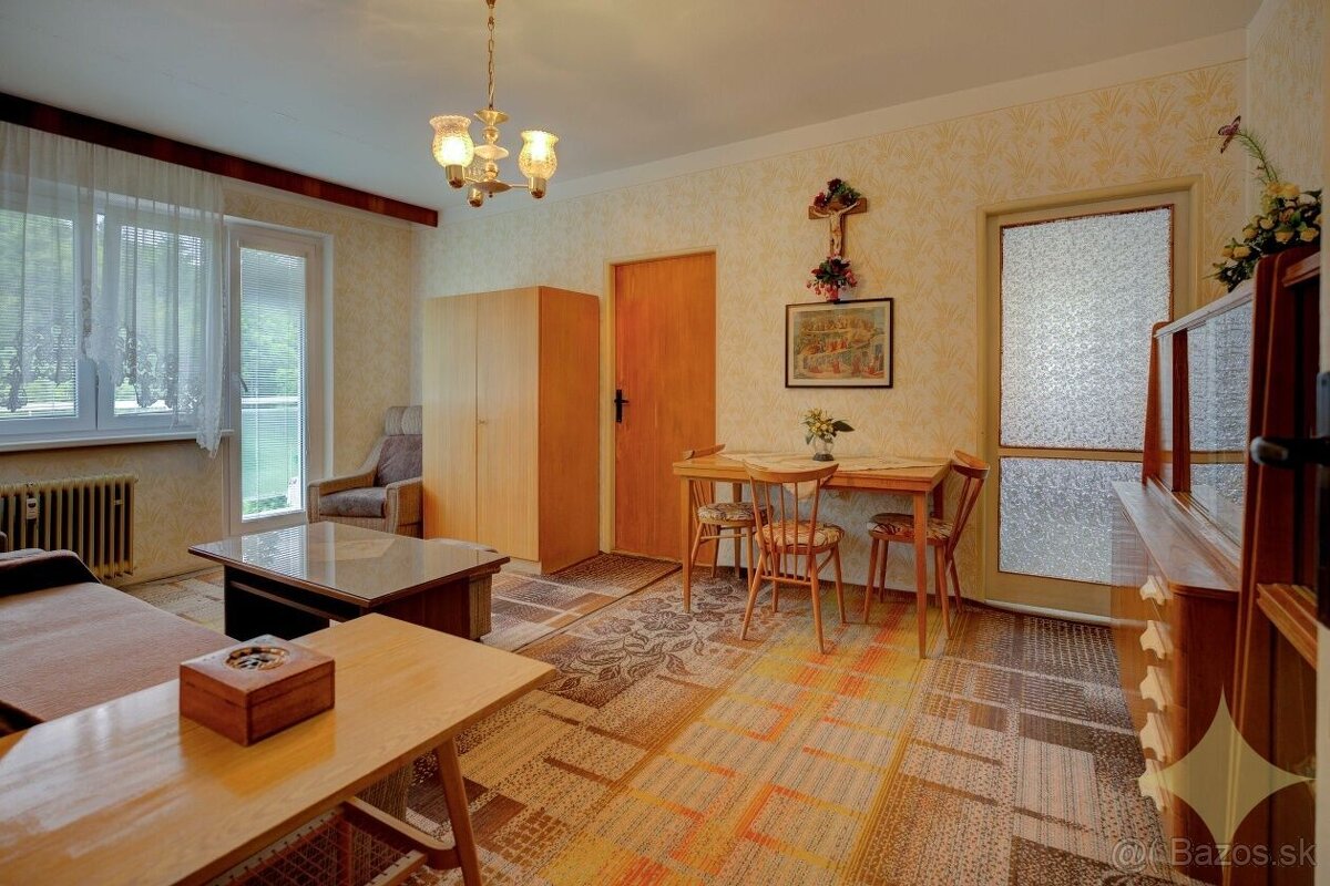 Na predaj, 3 izbový byt, ul. Dolná, Banská Štiavnica - 2