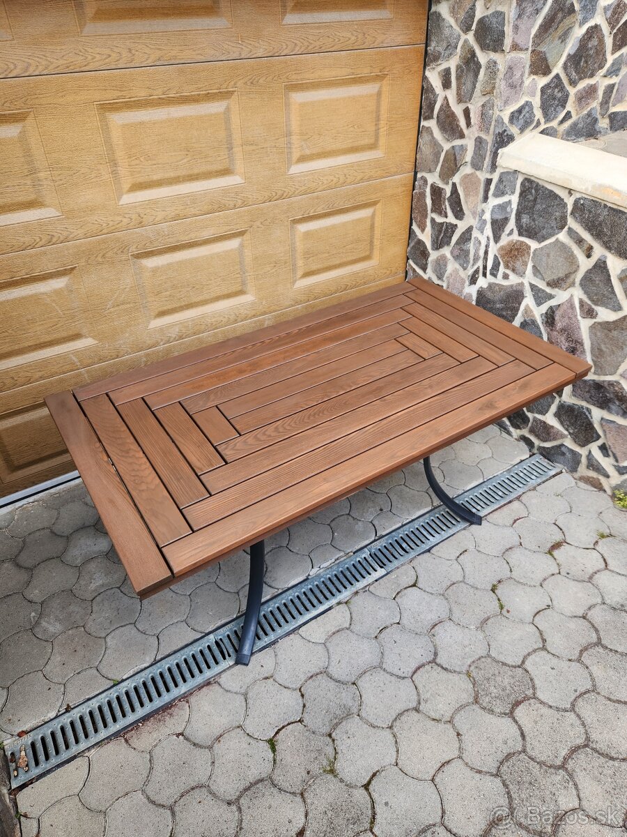 Záhradný drevený stôl na terasu - 2