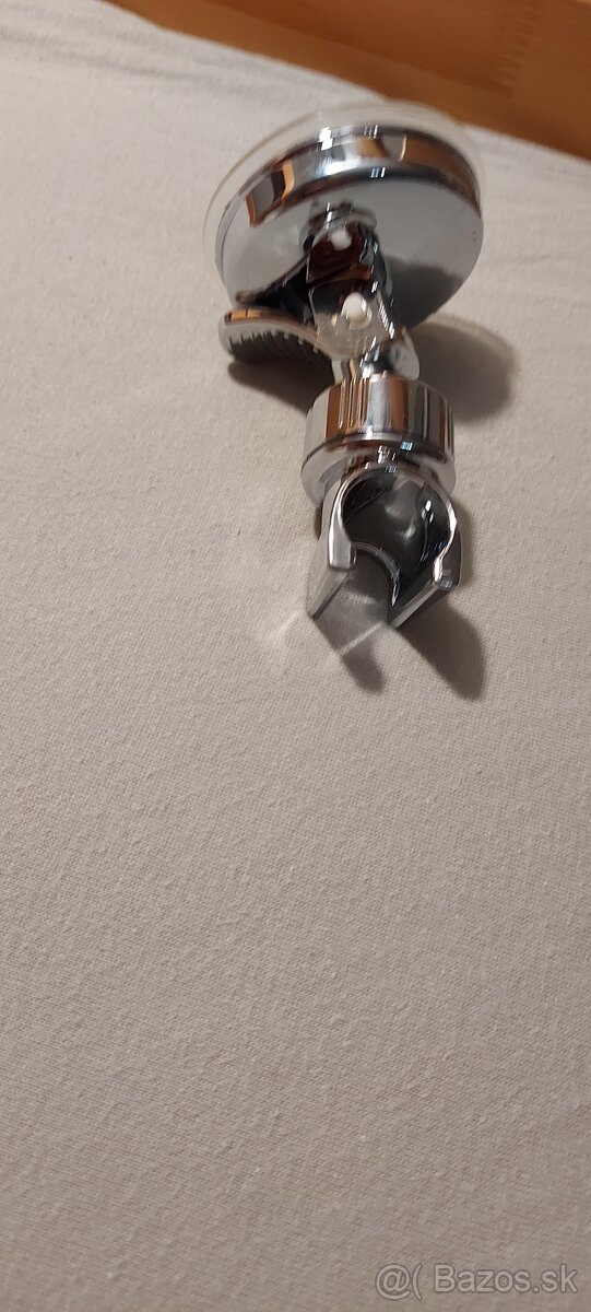 Držiak na sprchu s prísavkou - 2