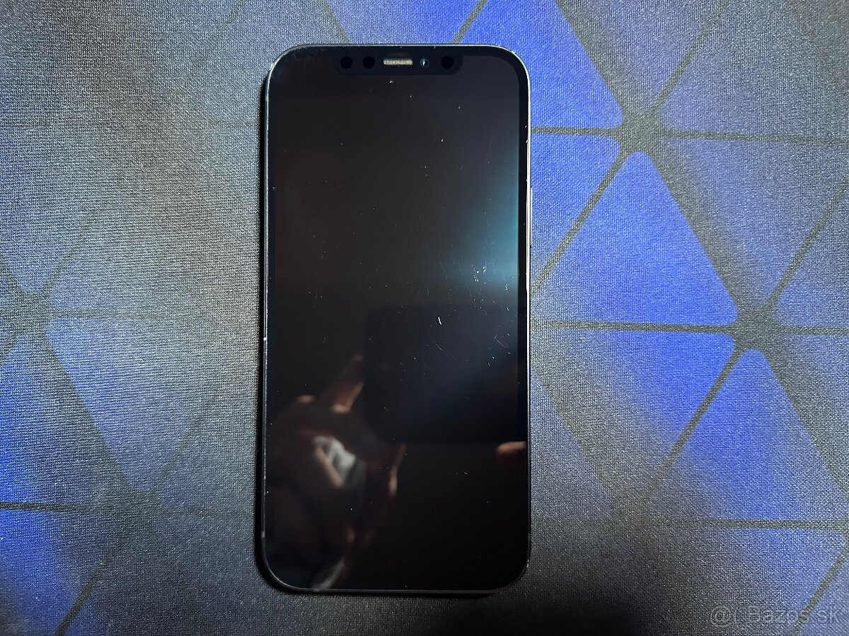 I Phone 12 - 2
