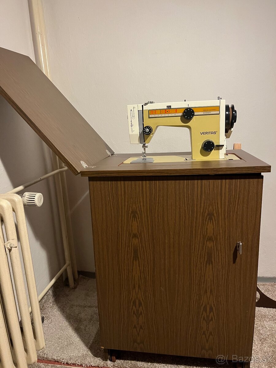 Šijací stroj Veritas - 2