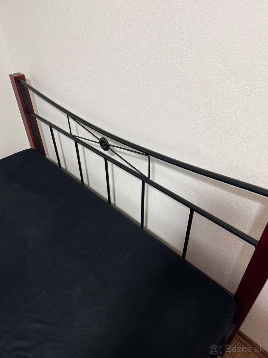 Predám posteľ s madracom - 2