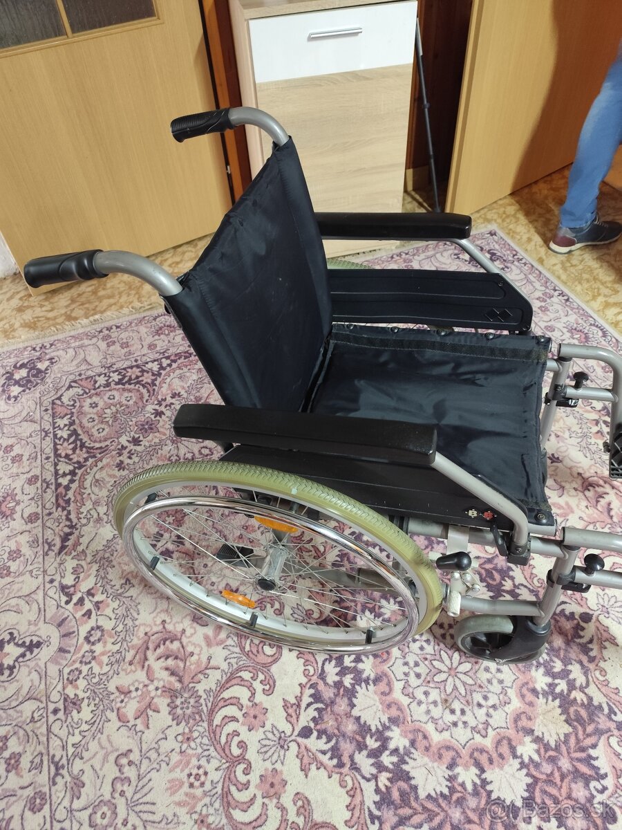Invalidný vozík - 2