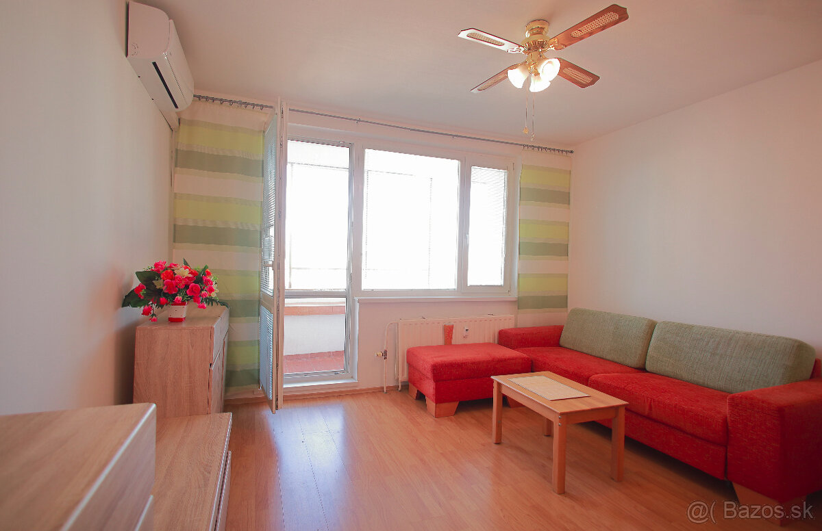 Garsónka Petržalka - prenájom - 2