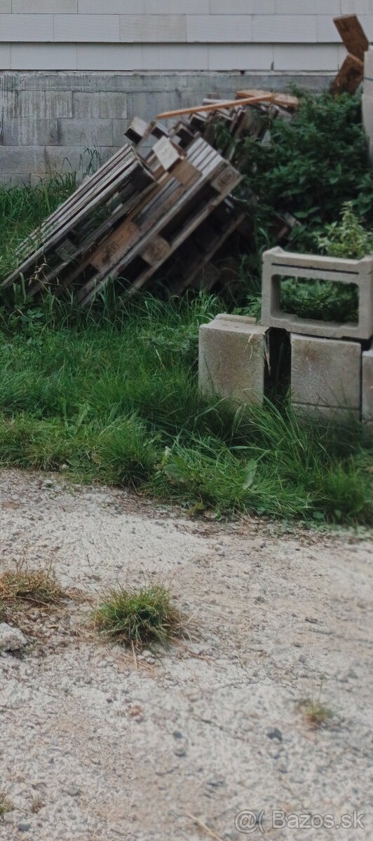 Palety z Ytong a spol - 2