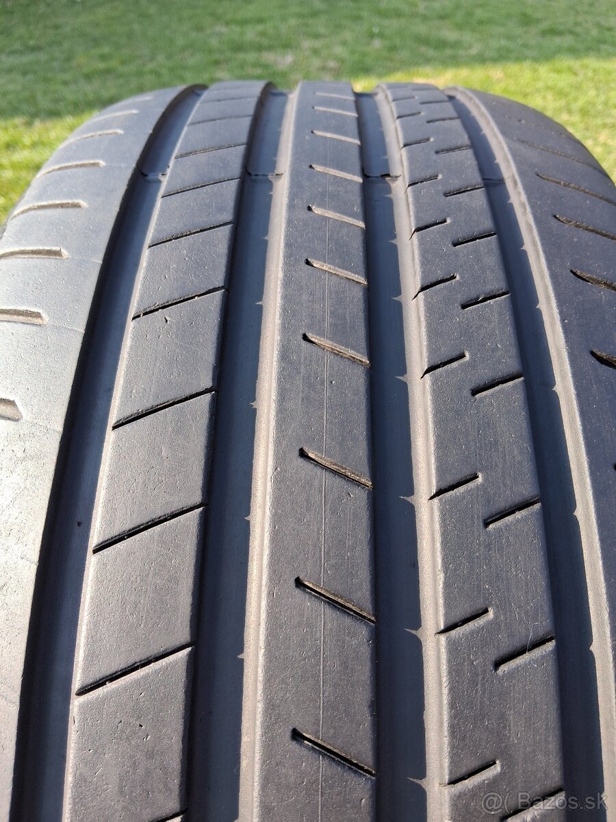 245/40 r21 letne pneumatiky - 2