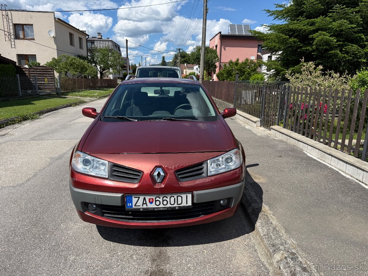 Predám Renault Megane kombi 1.6 benzín - 2