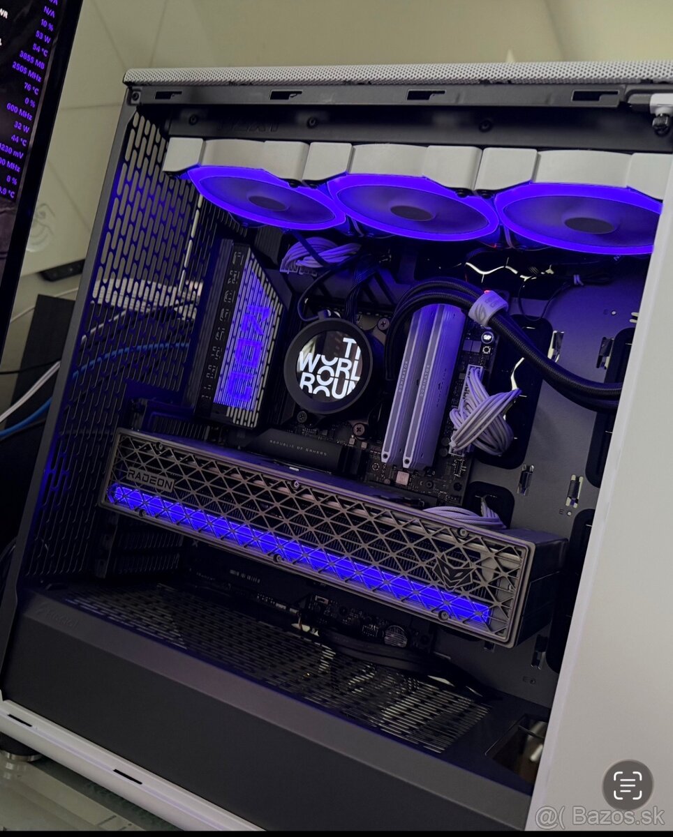 SAPPHIRE NITRO+ AMD Radeon RX 9070 XT GAMING OC 16G - 2
