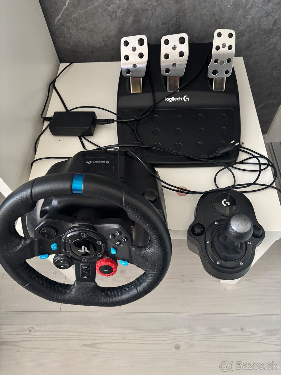 Logitech G29 volant + riadiaca páka - 2