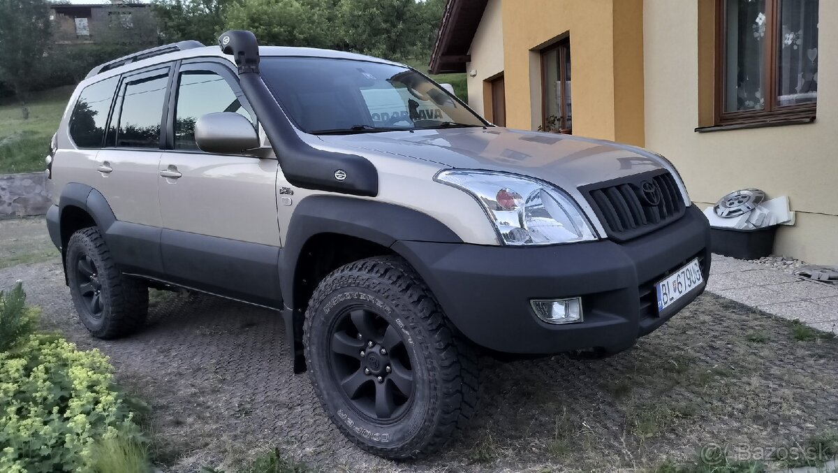 Toyota Land Cruiser 120