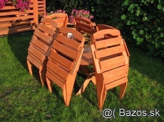 Na predaj záhradný nábytok - skladací 6+1 - 2
