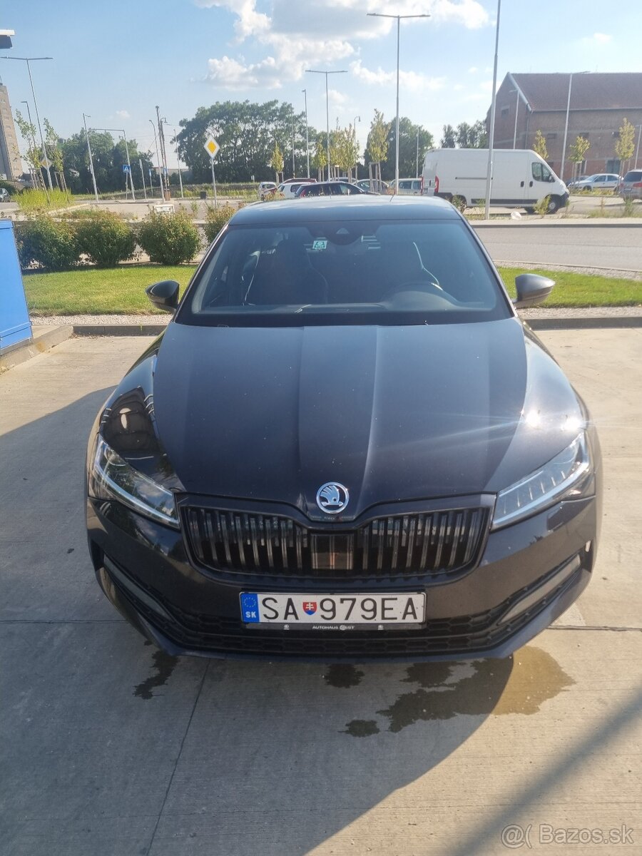 Škoda superb 3 sportline 2,0TDI 140KW - 2