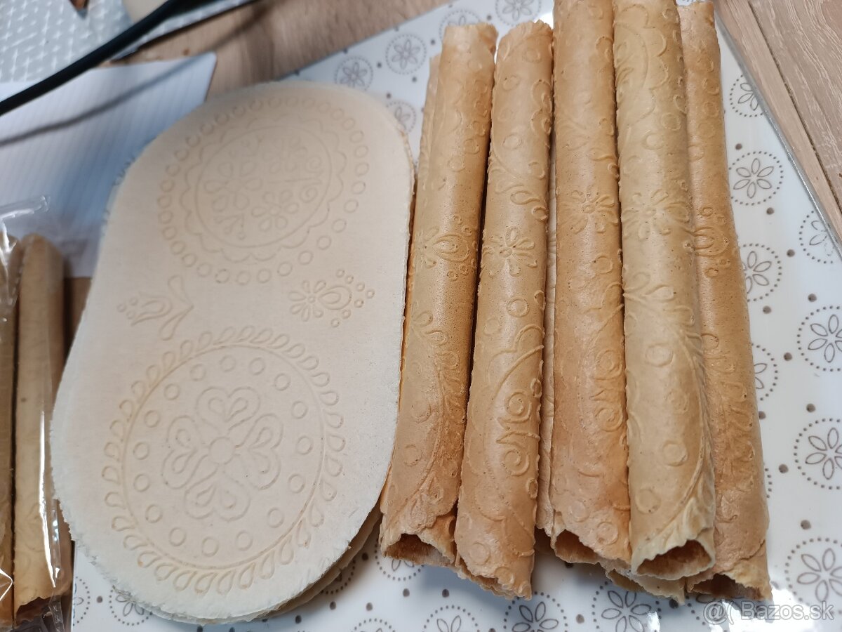 Vianočné trubičky a oplatky/oblatky - 2