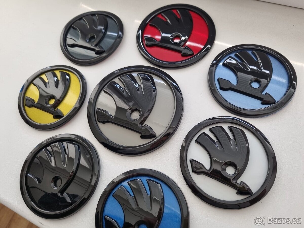 FAREBNY ZNAK SKODA - LOGO EMBLEM SKODA FAREBNE LAKOVANE - 2