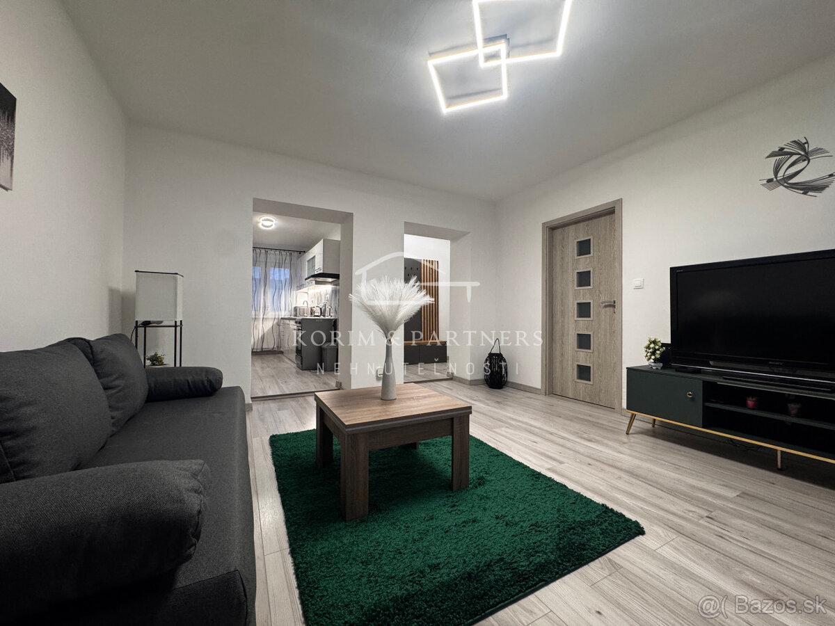 ZARIADENÝ zrekonštruovaný 2 izbový byt na Budovateľskej, Kom - 2