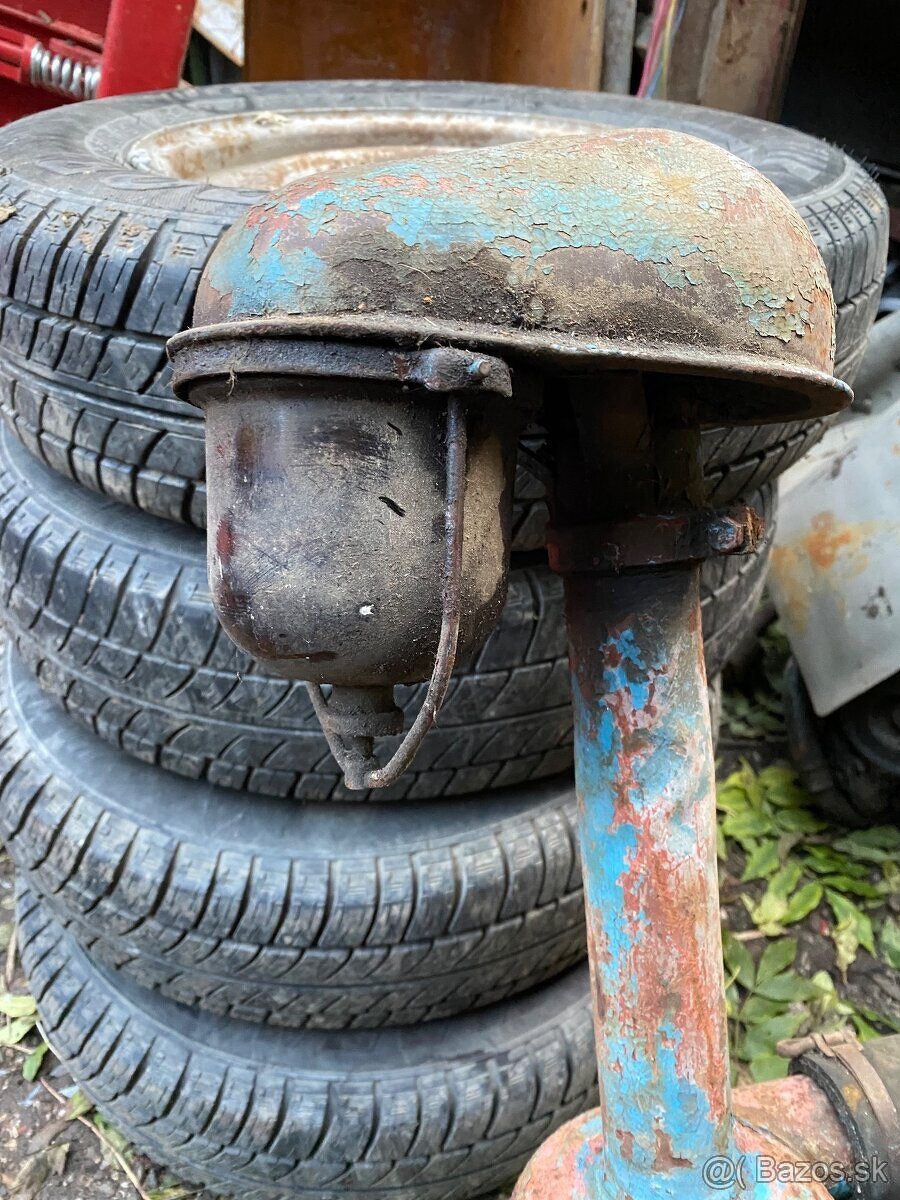 Zetor 25 vzduchový filter - 2