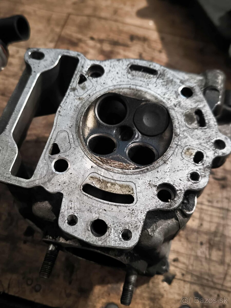 Hlava Piaggio 125cm / LC/ - 2