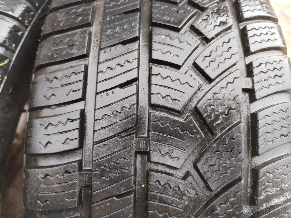 Predám 195/50 r15 - 2