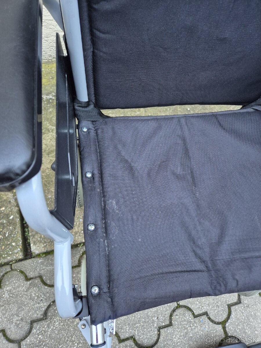 Predam invalidny vozik - 2