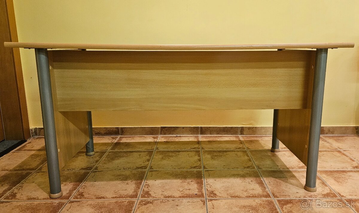 Kancelársky stol 150 x 75cm - 2