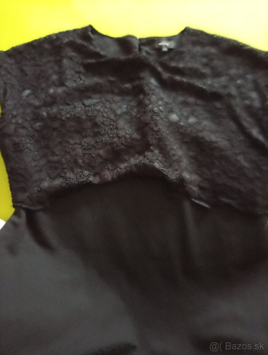 Čierne šaty - 2