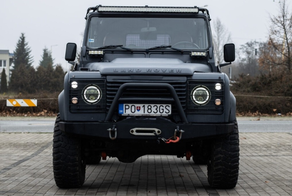 Land Rover Defender 110 SW, 90kW, (2007) - 2