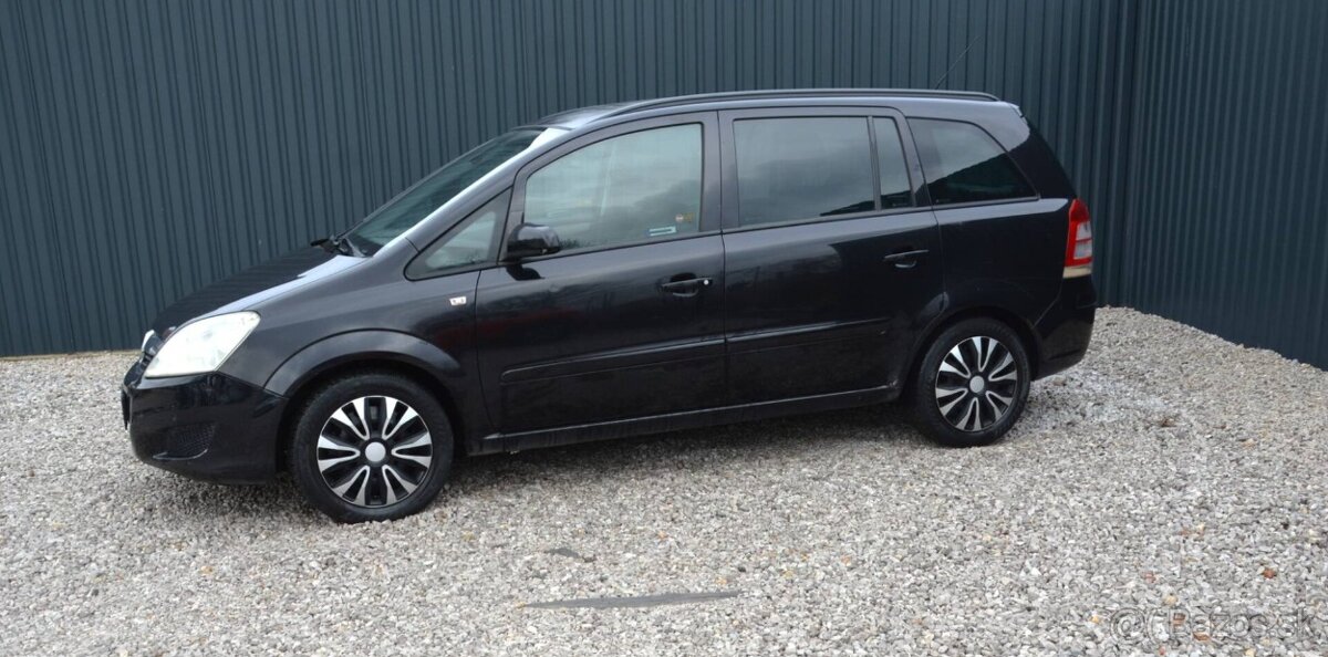 Opel Zafira Tourer 1.7 CDTi 7 miest - 2