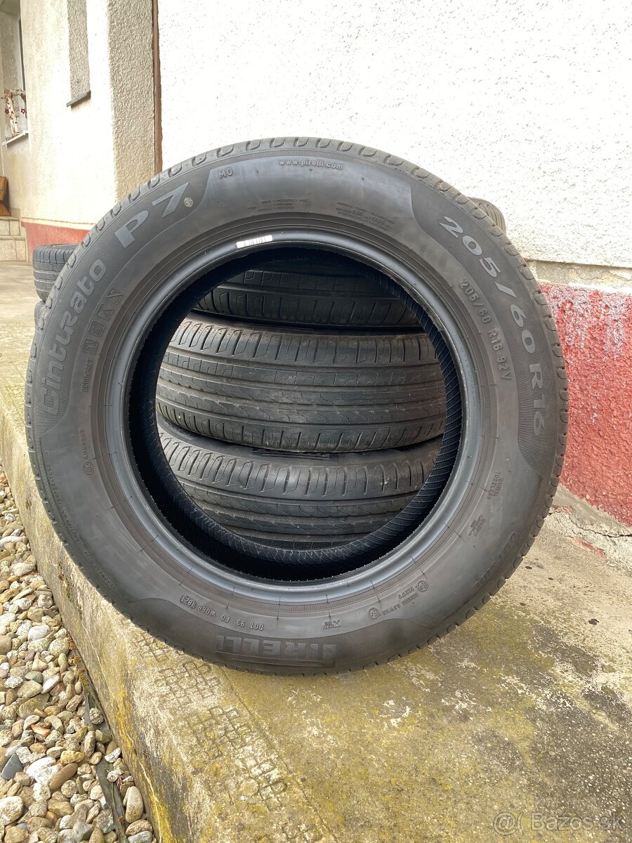 Letné pneu 205/60 R16 - 2