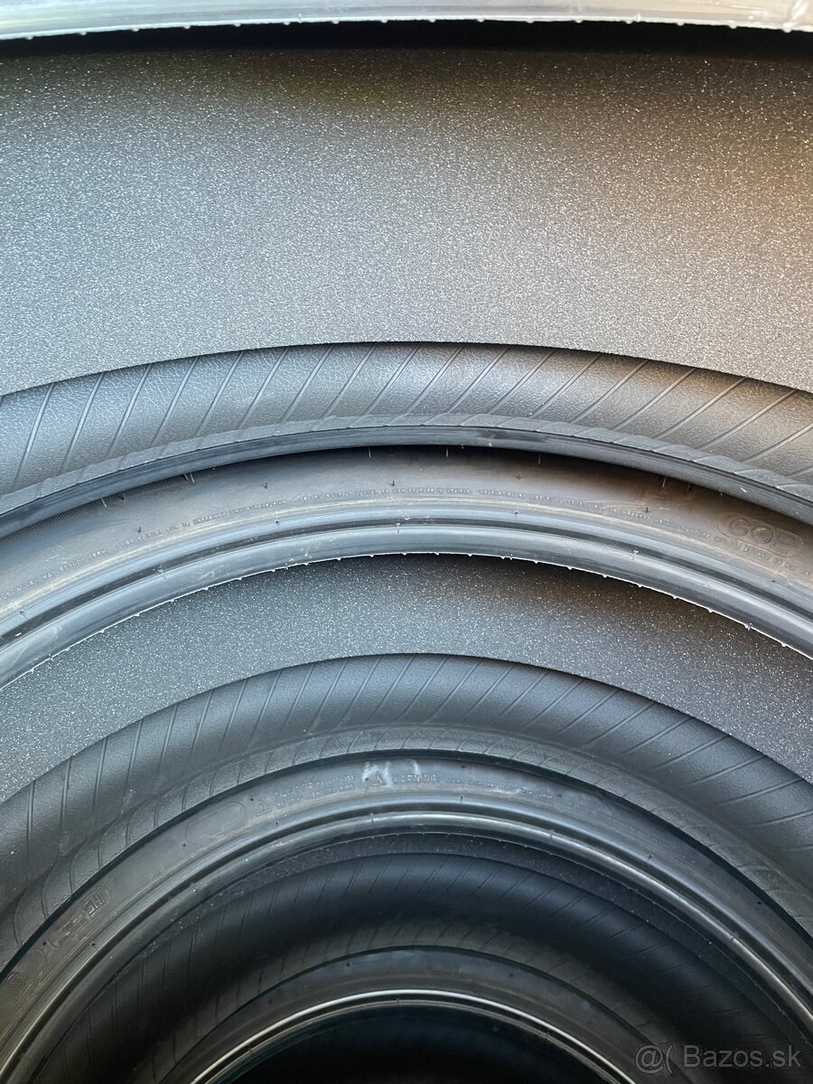 4ks Michelin Primacy 4 – 235/55 R19 – 6.7mm (PENA), 382 - 2