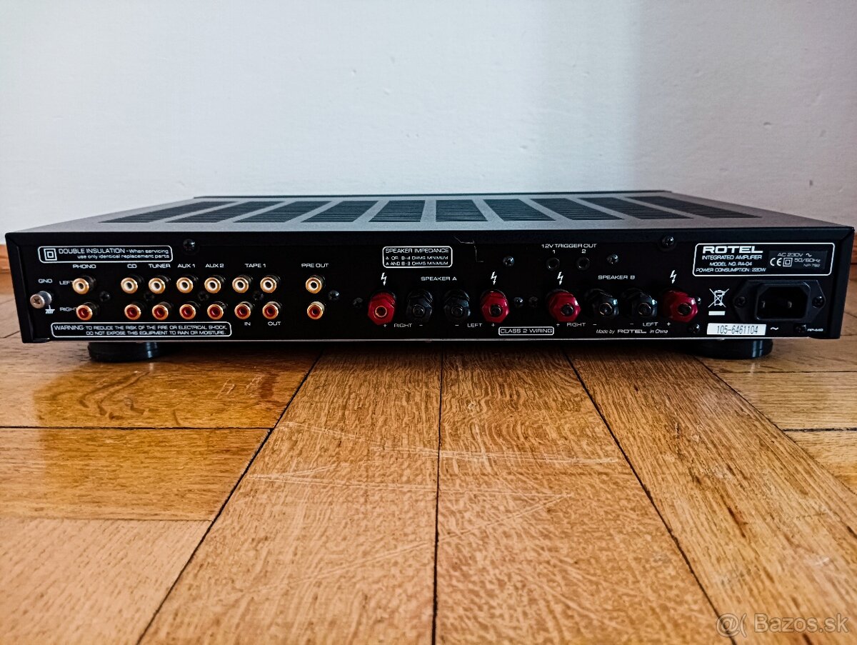 Rotel RA-04 - 2