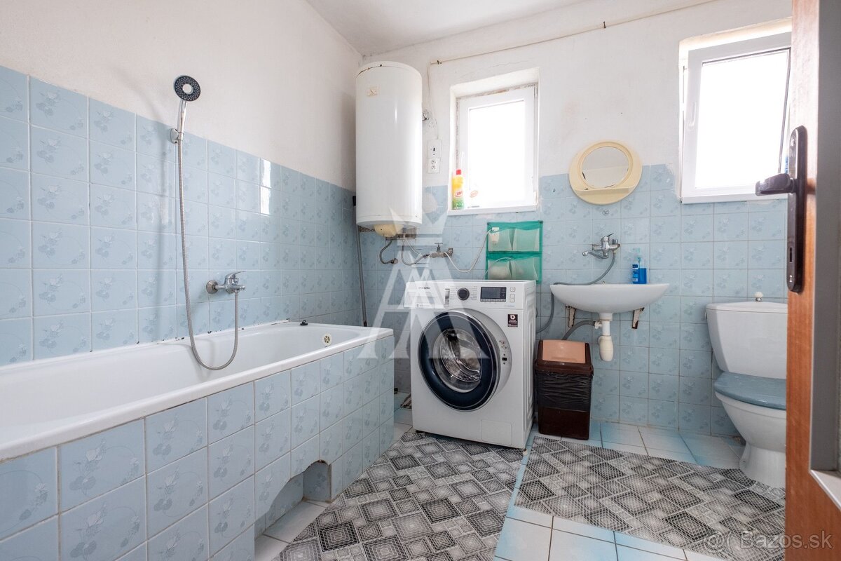 RODINNÝ DOM, ATLETICKÁ ULICA, ČAŇA, KOŠICE OKOLIE - 2