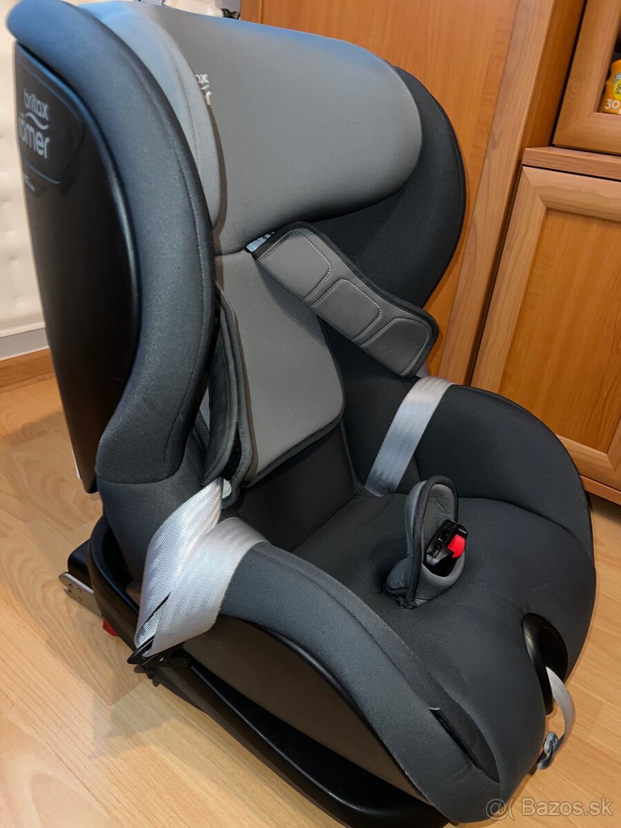 Autosedačka Britax Römer Trifix 2 i-size - 2