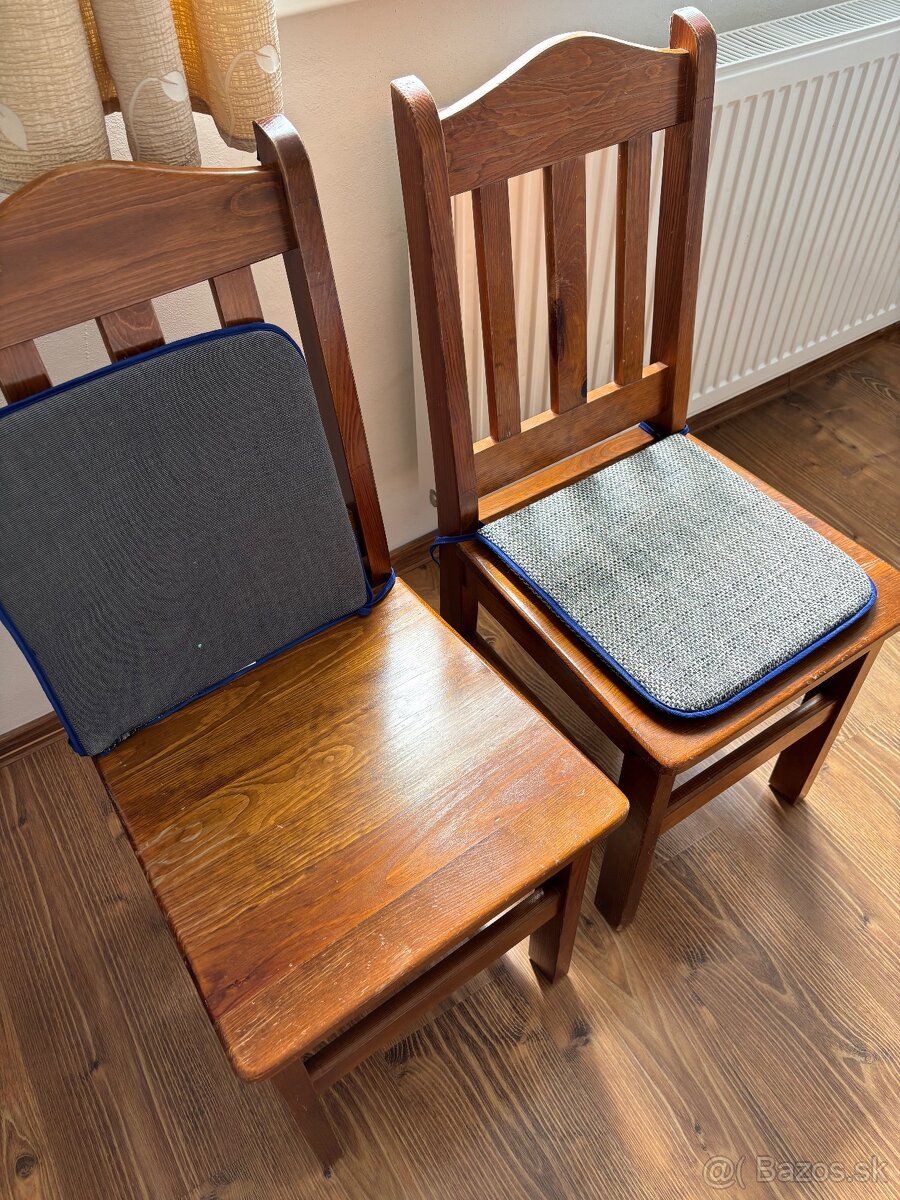 Masívne stoličky - 2
