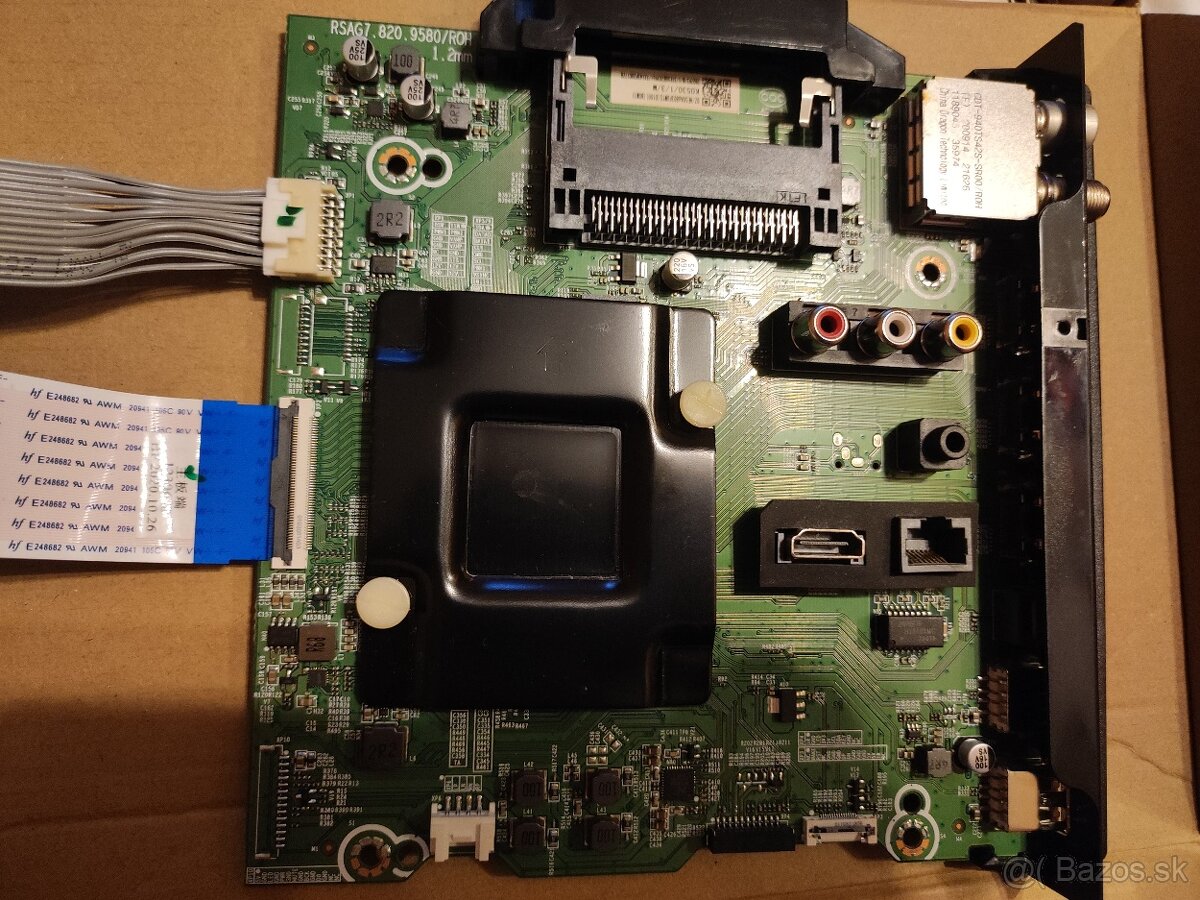 Predám napájací zdroj a veci z tv hisense - 2