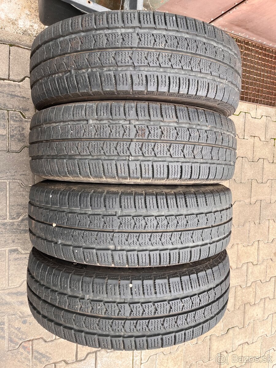 215/70R16C Nexen zimne - 2