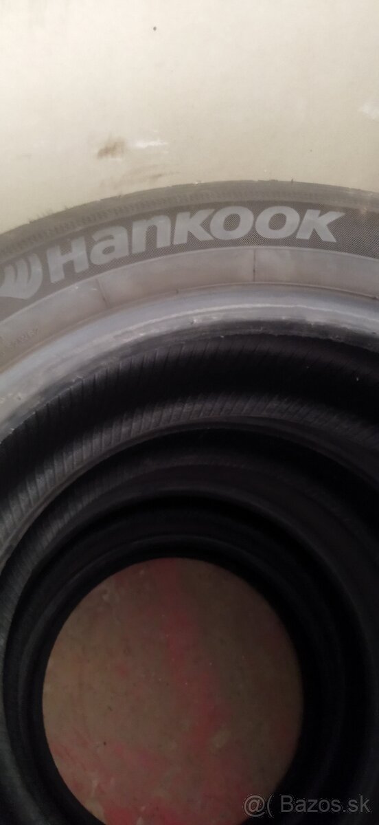 letné pneumatiky 215/55 R17 - 2