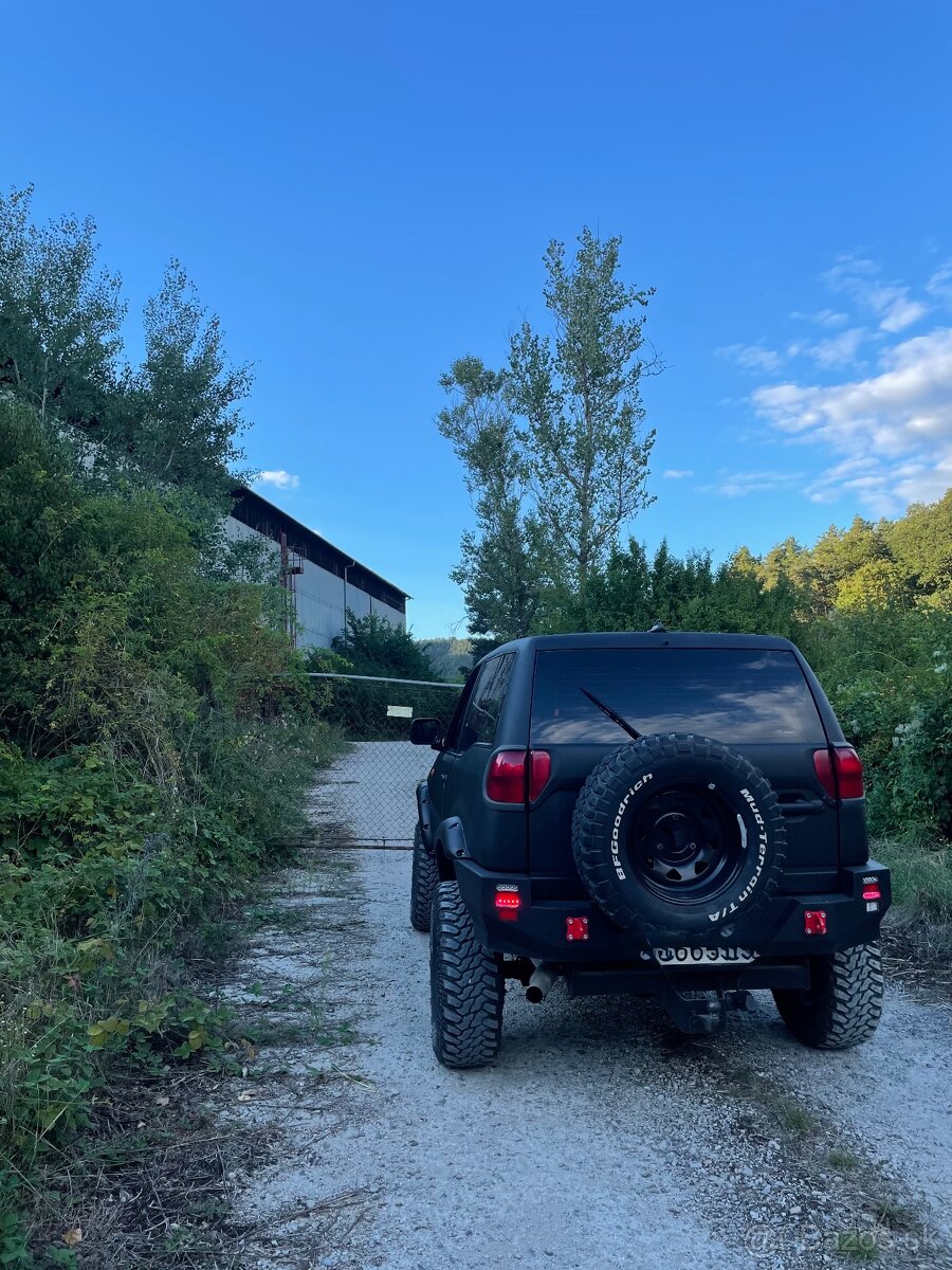 Nissan Terrano 2.7 - 2