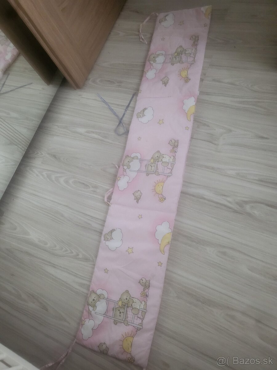 Mantinel do detskej postieľky - 2