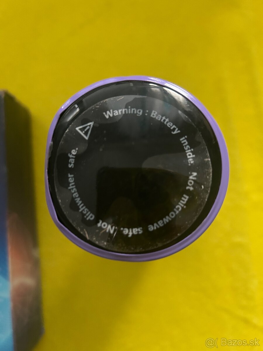 Digitalna termoska úplne nová - 2