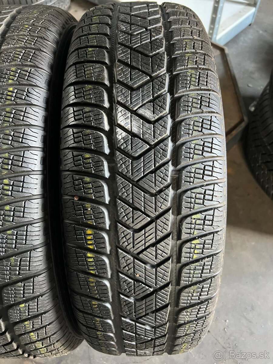 Zimné pneumatiky Pirelli 225/65R17 - 2