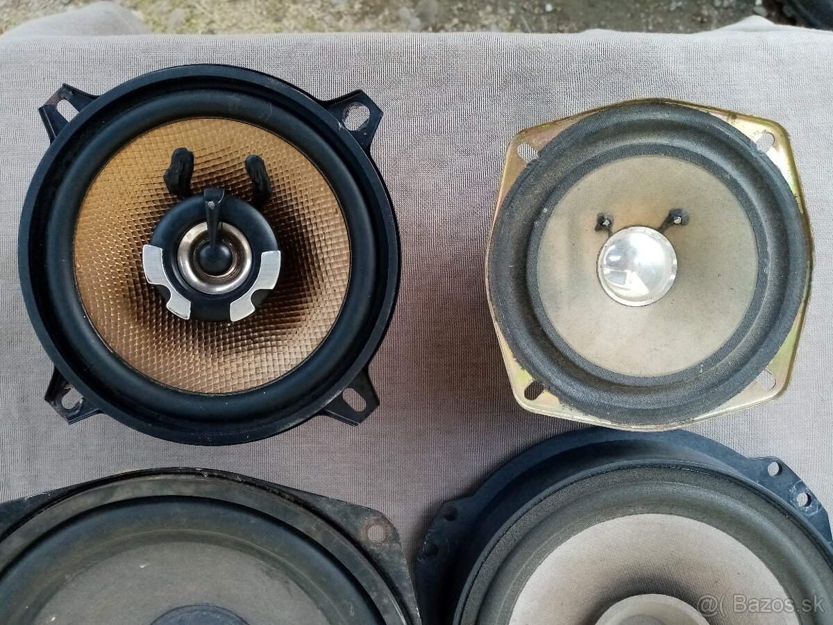 Reproduktory - - - 2