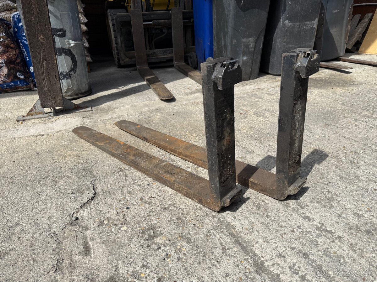 Nosné vidlice 2500 kg, 1200 mm - 2